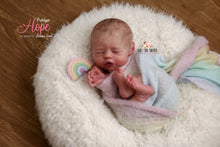 Load image into Gallery viewer, PROTOTYPE Hope by Lorraine Yophi - Reborn Baby Girl - Reborn Sweet