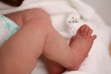 Load image into Gallery viewer, 1st EDITION Chase Bonnie Brown Reborn Baby Girl Doll - Reborn, Sweet Shaylen Maxwell iiora 2016-2021