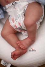 Load image into Gallery viewer, Sold Out - CUSTOM &quot;Amelia&quot; by Joanna Kazmierczak Reborn Baby