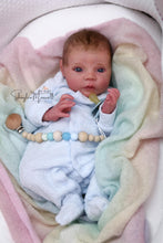 Load image into Gallery viewer, Deposit - CUSTOM "Mayven" by Viviane Aleluia Reborn Baby