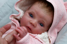 Load image into Gallery viewer, Deposit - CUSTOM "Mayven" by Viviane Aleluia Reborn Baby