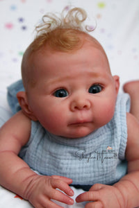 READY TO SHIP "Lizzie" by Adrie Stoete Reborn Baby