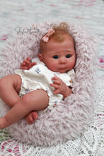 Load image into Gallery viewer, READY TO SHIP &quot;Lizzie&quot; by Adrie Stoete Reborn Baby