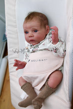Load image into Gallery viewer, Deposit - CUSTOM "Mayven" by Viviane Aleluia Reborn Baby