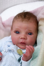 Load image into Gallery viewer, Deposit - CUSTOM "Mayven" by Viviane Aleluia Reborn Baby