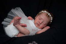 Load image into Gallery viewer, DEPOSIT - CUSTOM "Daja" by Bina Esmina Chaves Reborn Baby