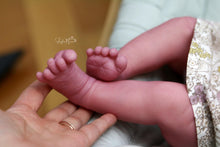 Load image into Gallery viewer, RESERVE NOW - Realborn &quot;Laila&quot; Reborn Baby