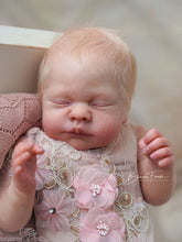 Load image into Gallery viewer, DEPOSIT - CUSTOM "Maxan" by Doris Moyers Hornbogen Reborn Baby